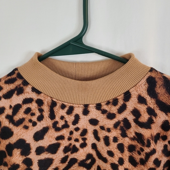 NWT BP Cheetah Print Crewneck Pullover Sweatshirt Woman's Size XXS - Picture 4 of 11